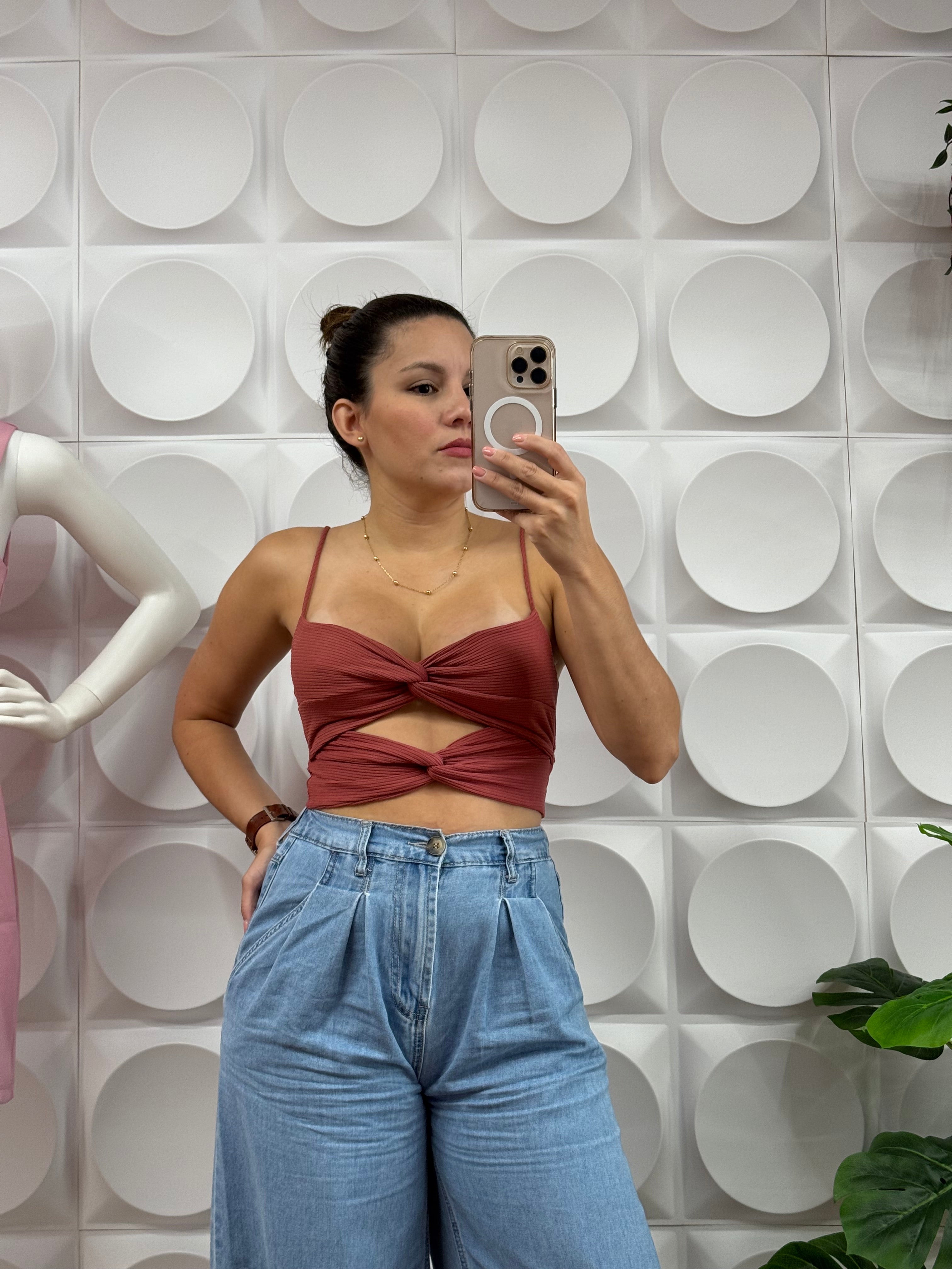 ARIEL MAUVE CROP TOP