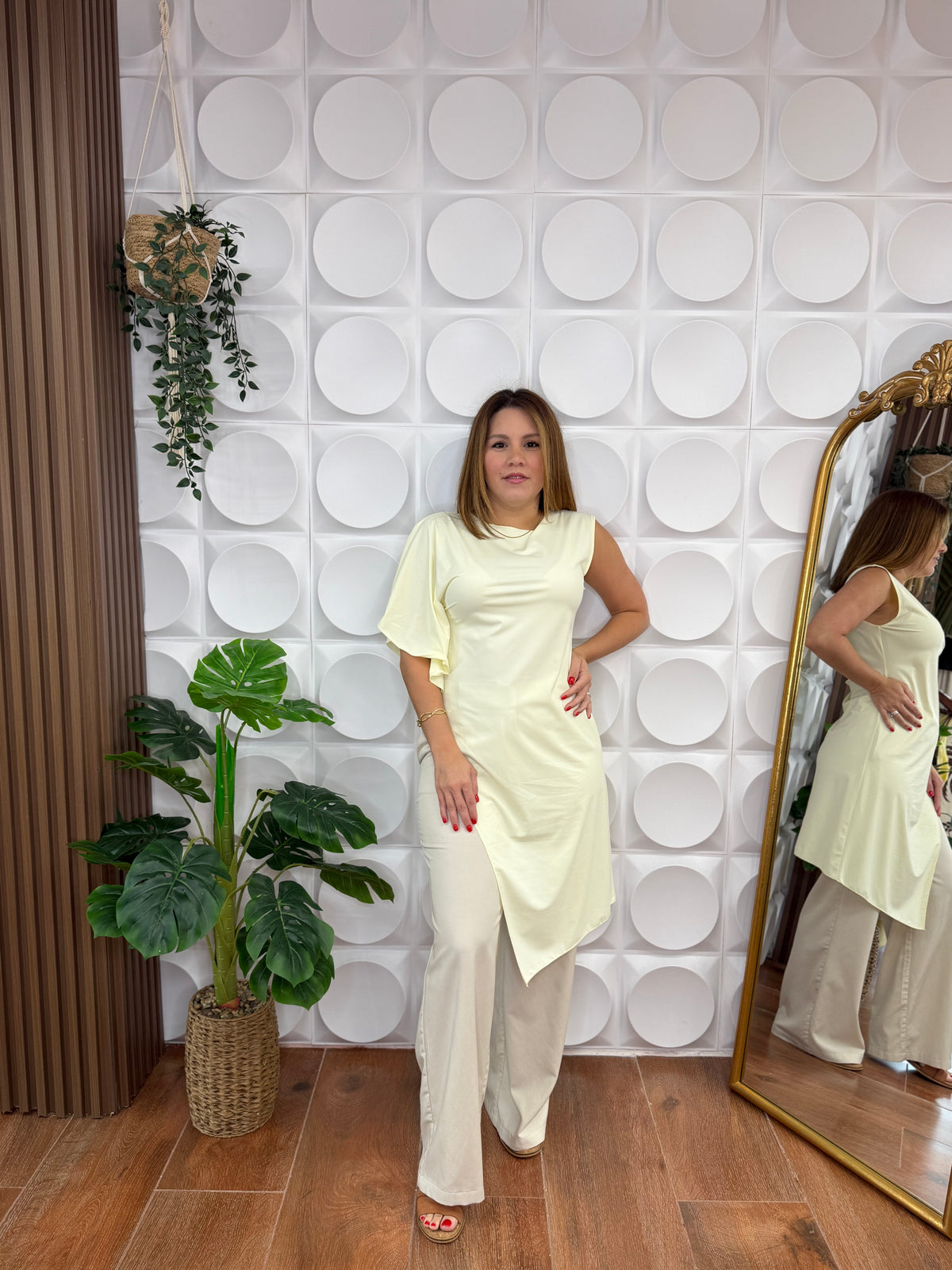SOL ASYMMETRIC BUTTER YELLOW TOP
