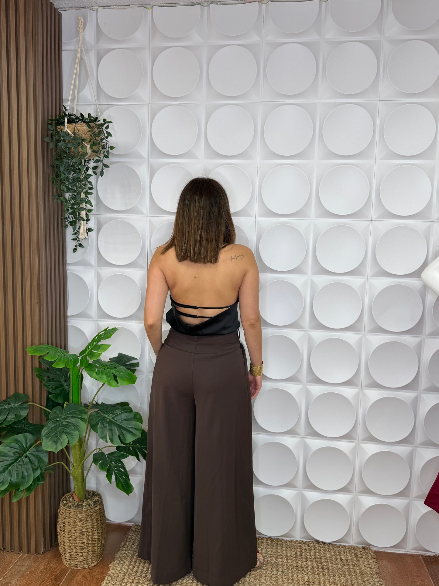 HALTER SATIN TOP OPEN BACK