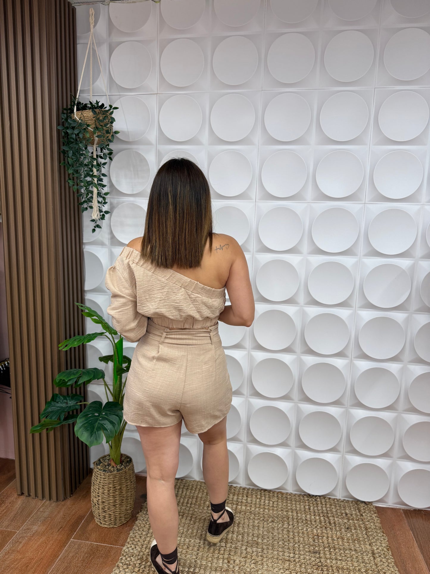 SERA ONE SHOULDER SET