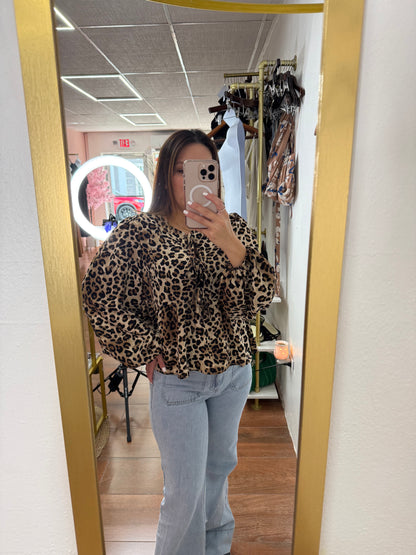 LONG SLEEVE ANIMAL PRINT