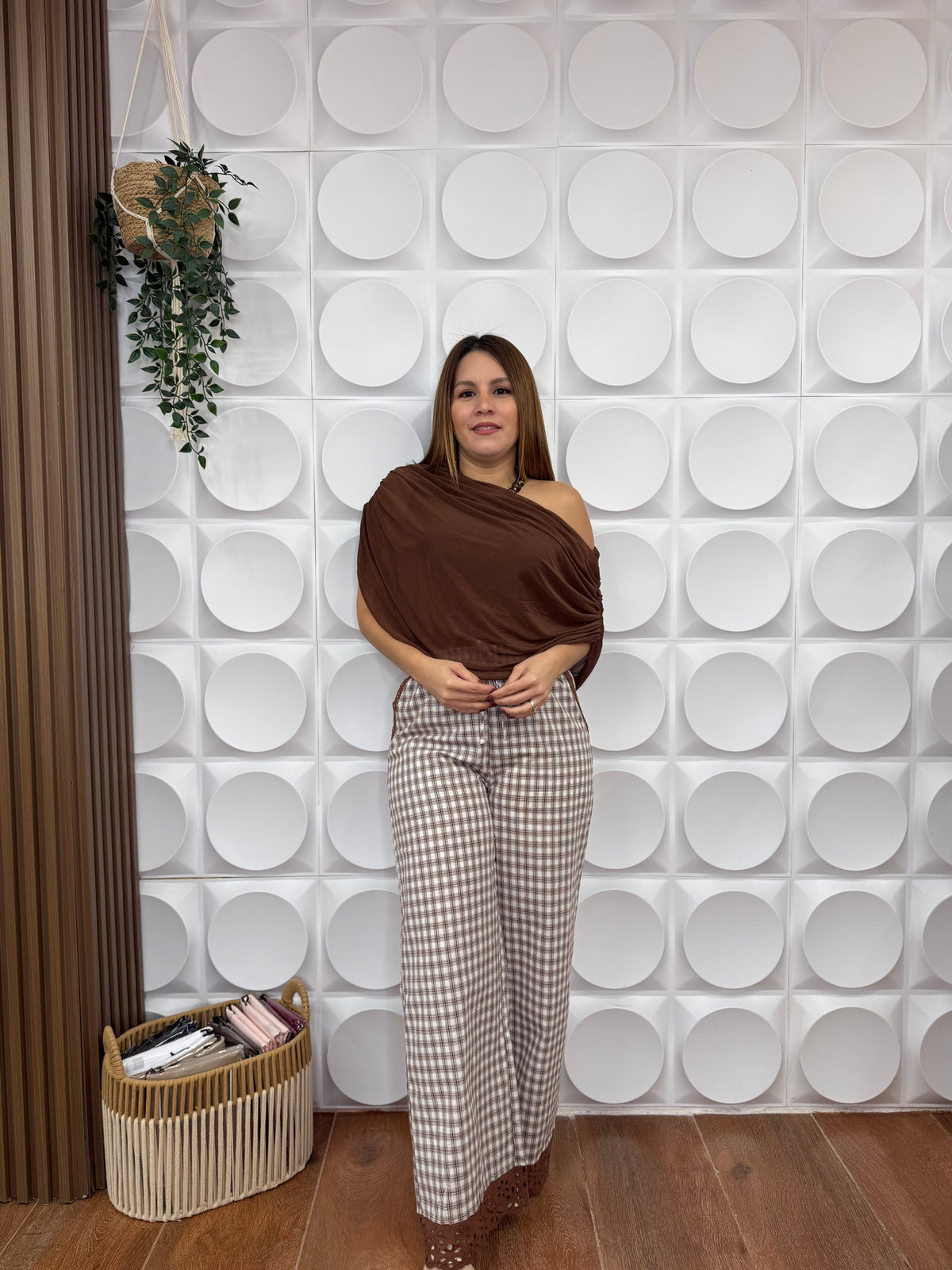 MOCHA CHECKERED PANTS