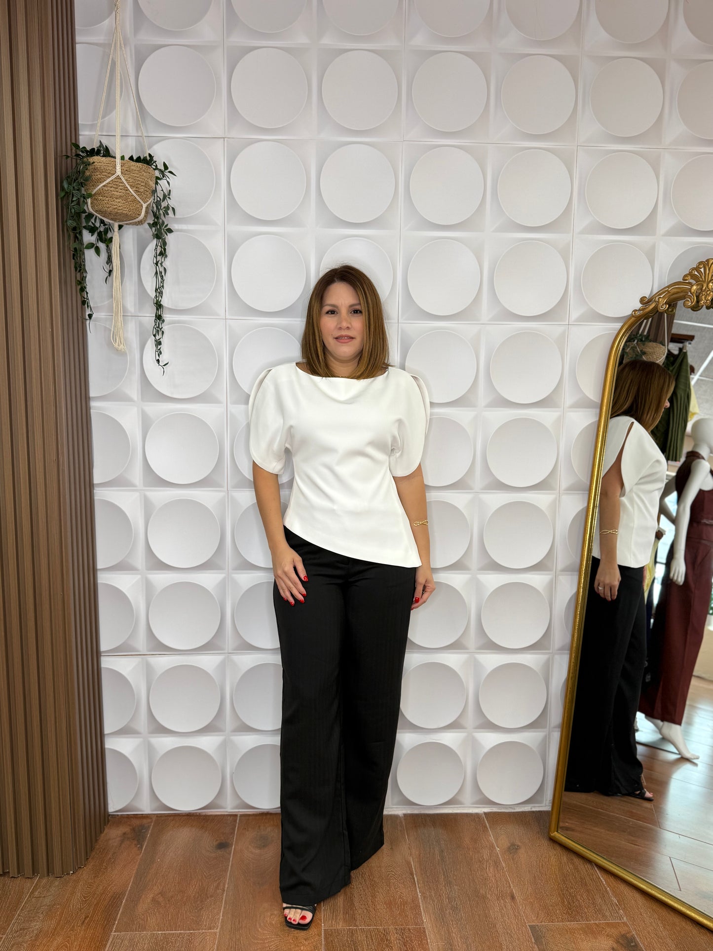 AVELINE BOAT NECK TOP