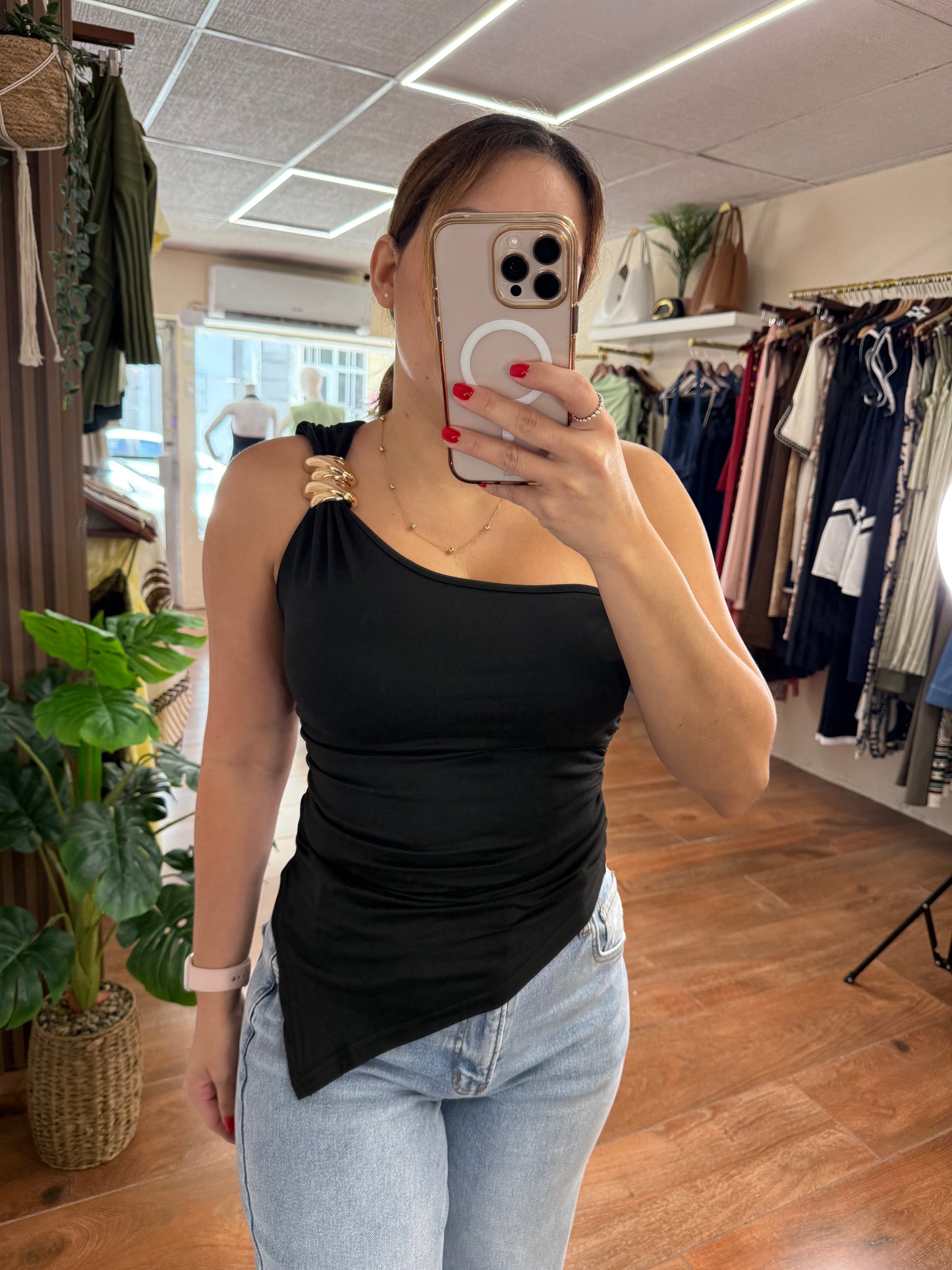 BLACK BASIC ONE SHOULDER TOP