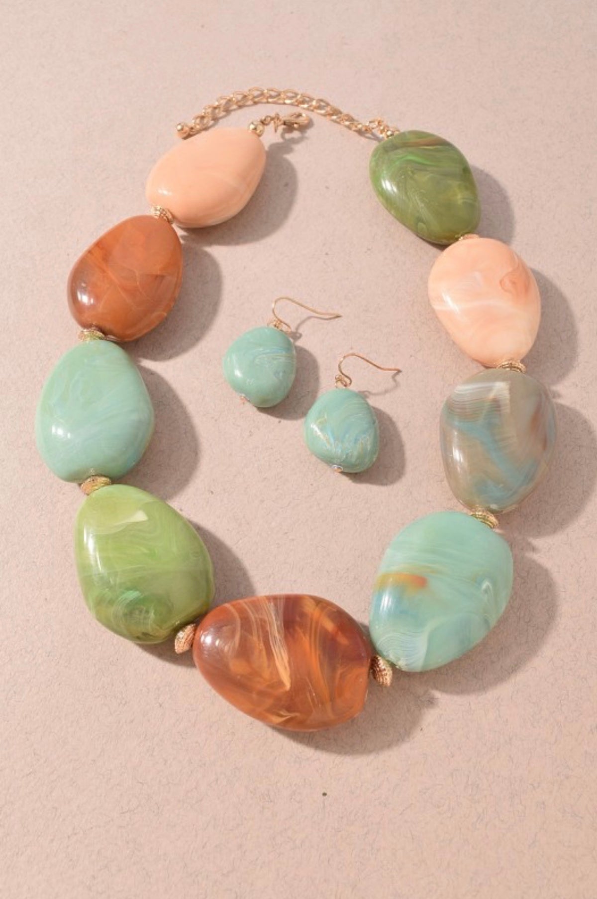 MULTI-COLOR BEAD NECKLACE SET